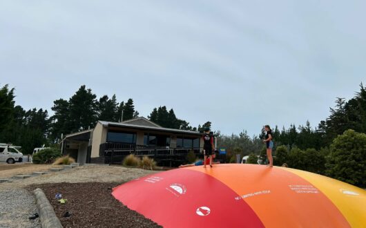 Jumping-Pillow-2