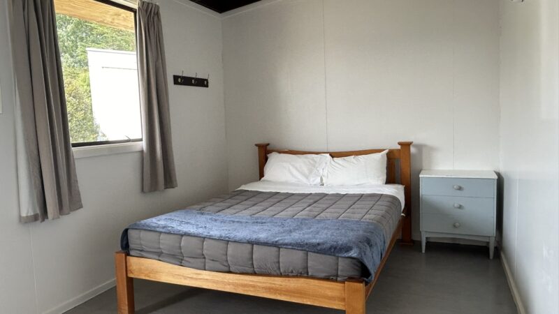 Queen Cabin 3
