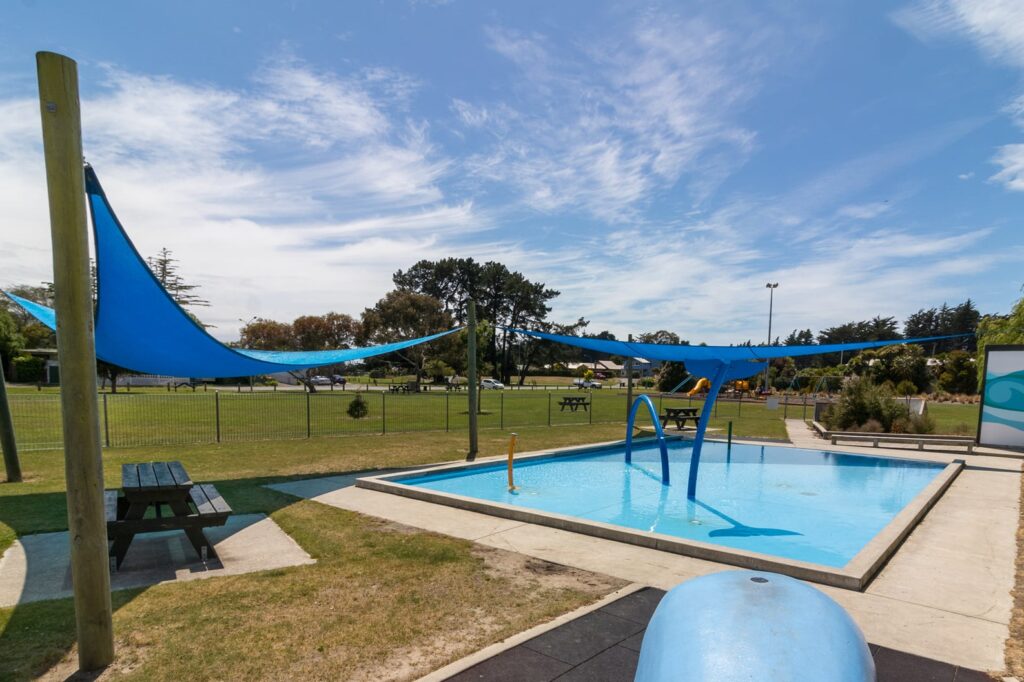 things-to-to-waikuku-beach